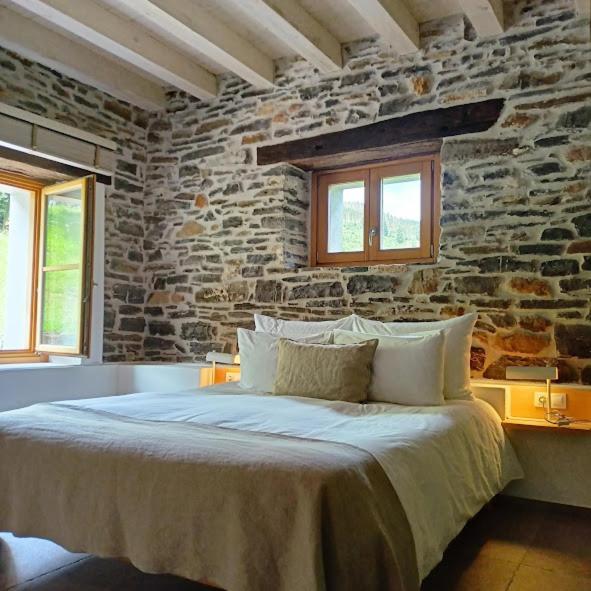 Izal Landetxea Pension Bergara Buitenkant foto